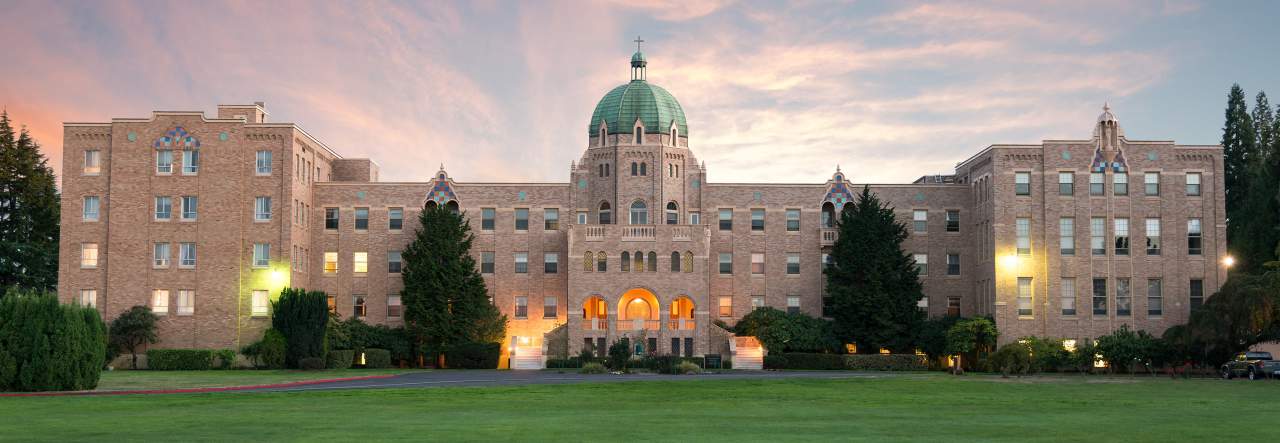 SSMO-Motherhouse-at-Dusk