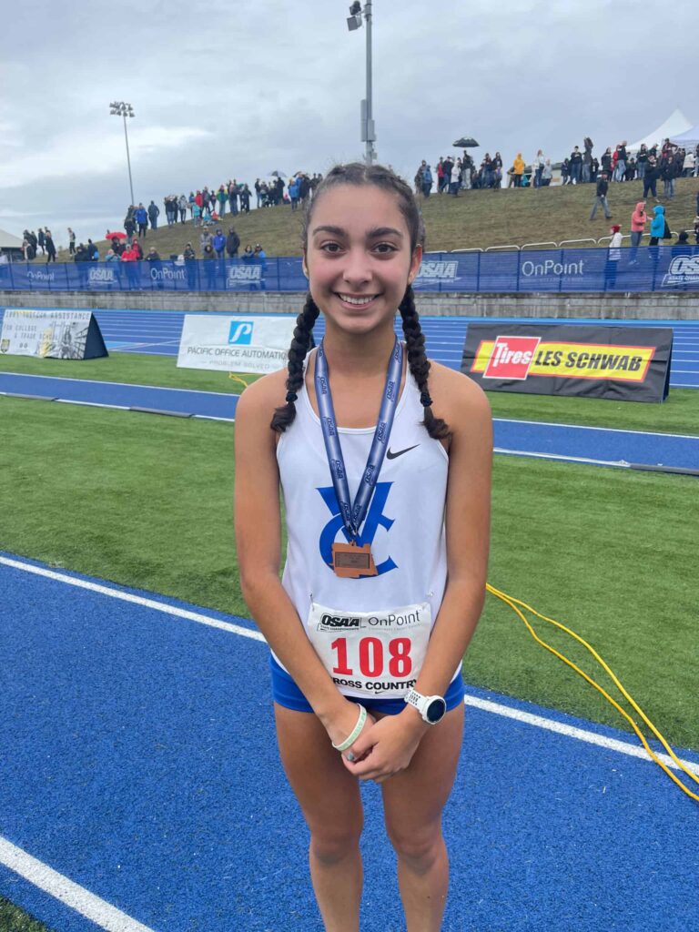 Sophomore Jaya Simmons placed third