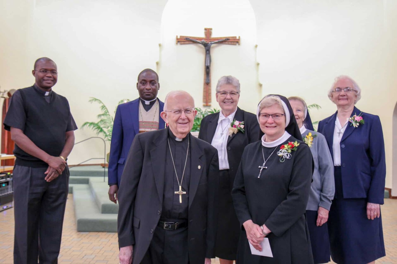 SSMO Leadership team with Priests