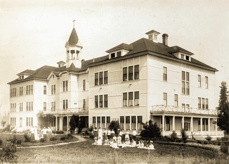 The Community decided to add a west wing to the Motherhouse