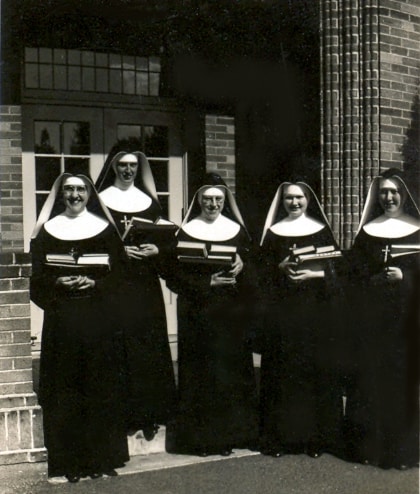 Sr. Angeline (2nd from right) with Sisters who studied at Marylhurst College