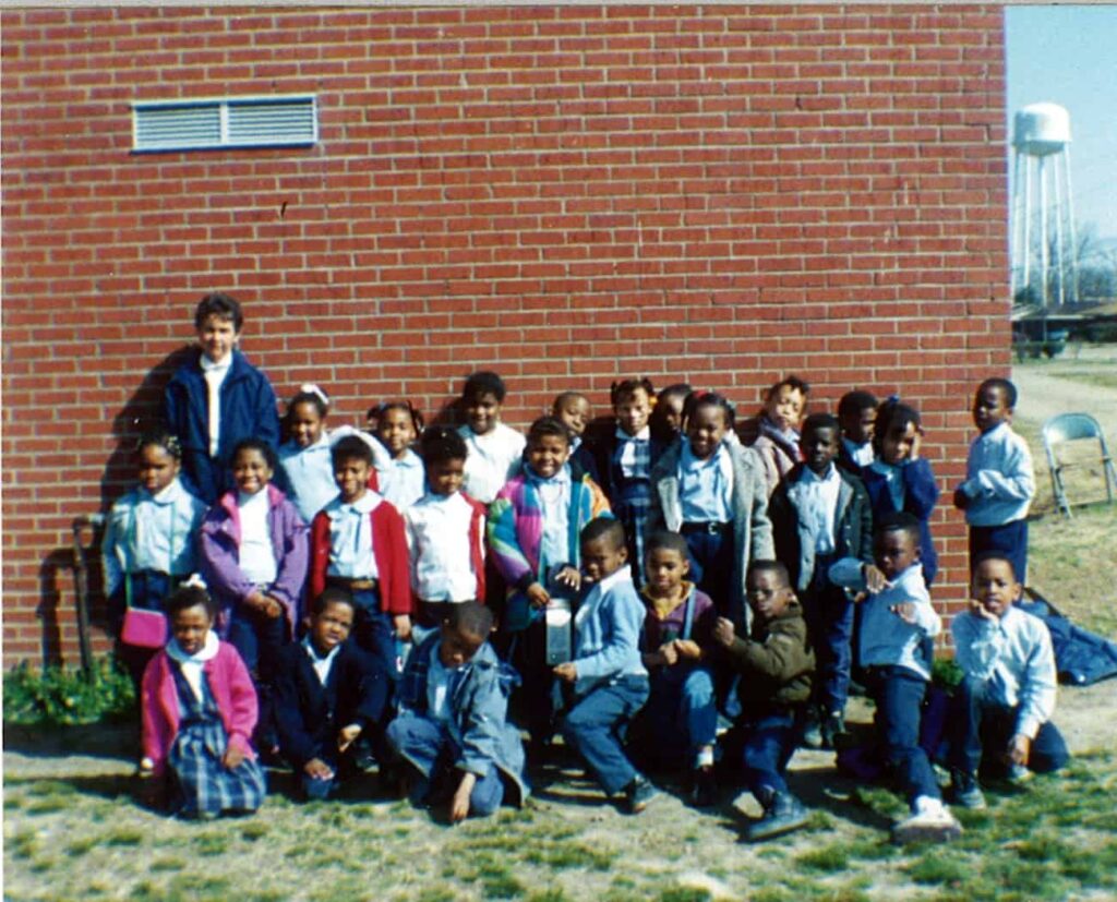 Sr. Barbara Rose with her students in Mississippi