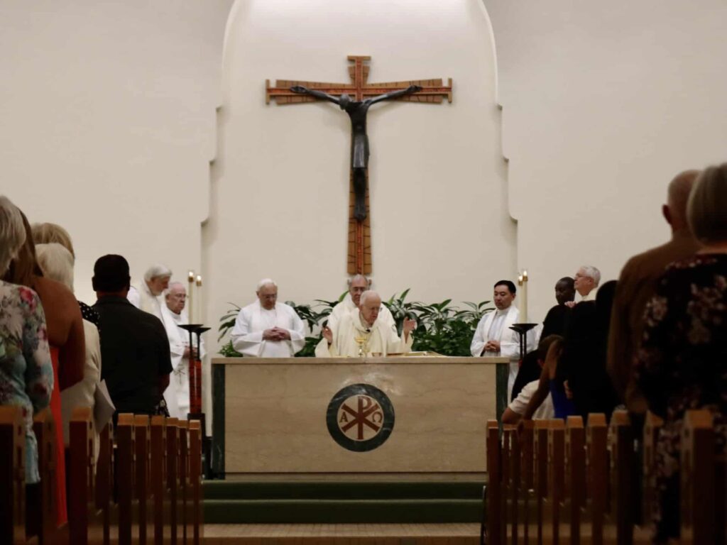 Full house during Jubilee mass