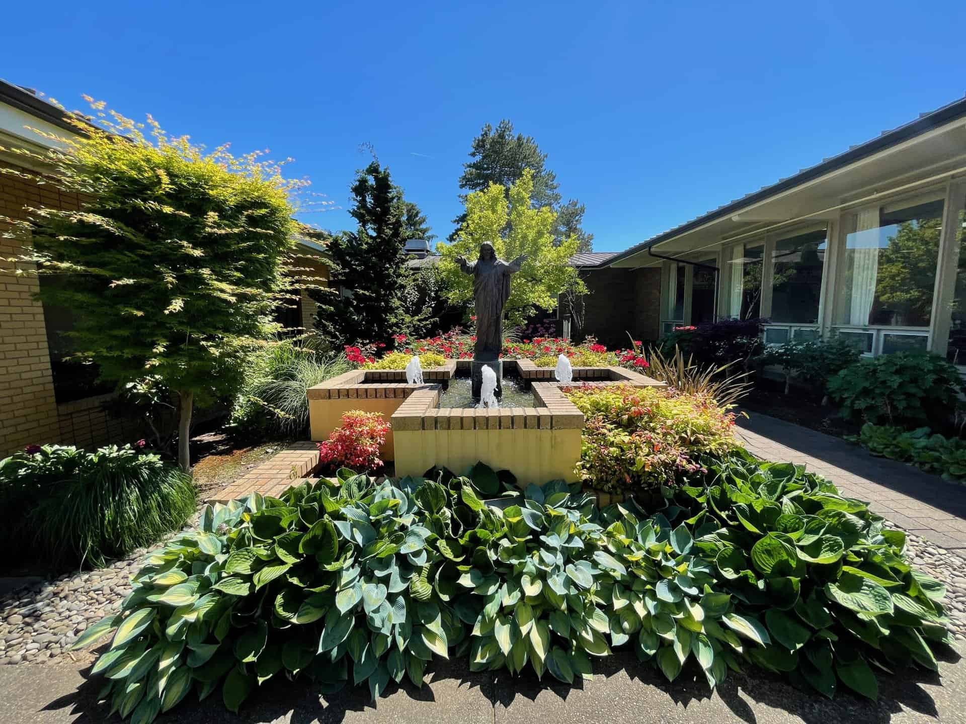 Maryville Memory Care courtyard