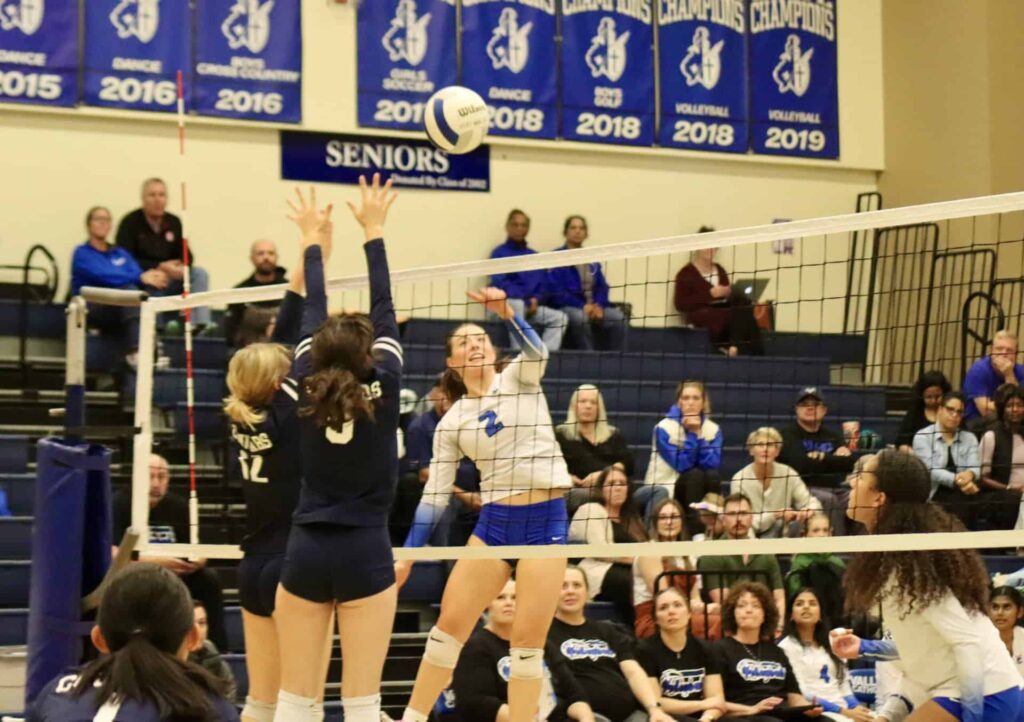 Valiant Volleyball Senior Night 23