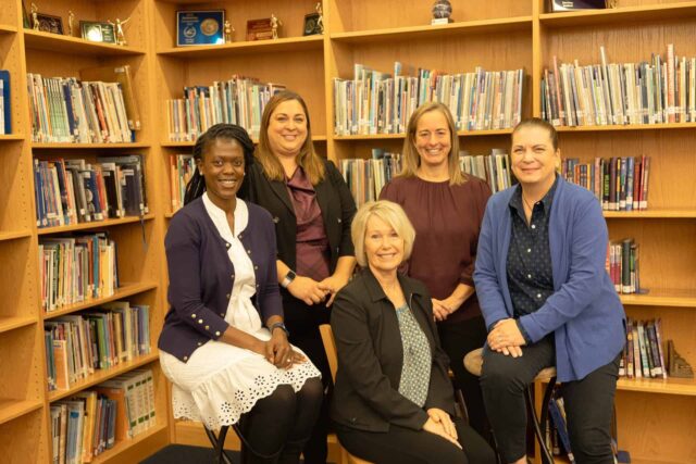 L to R: Yvonne, Amber, Sara, Jen and Becky in the middle.