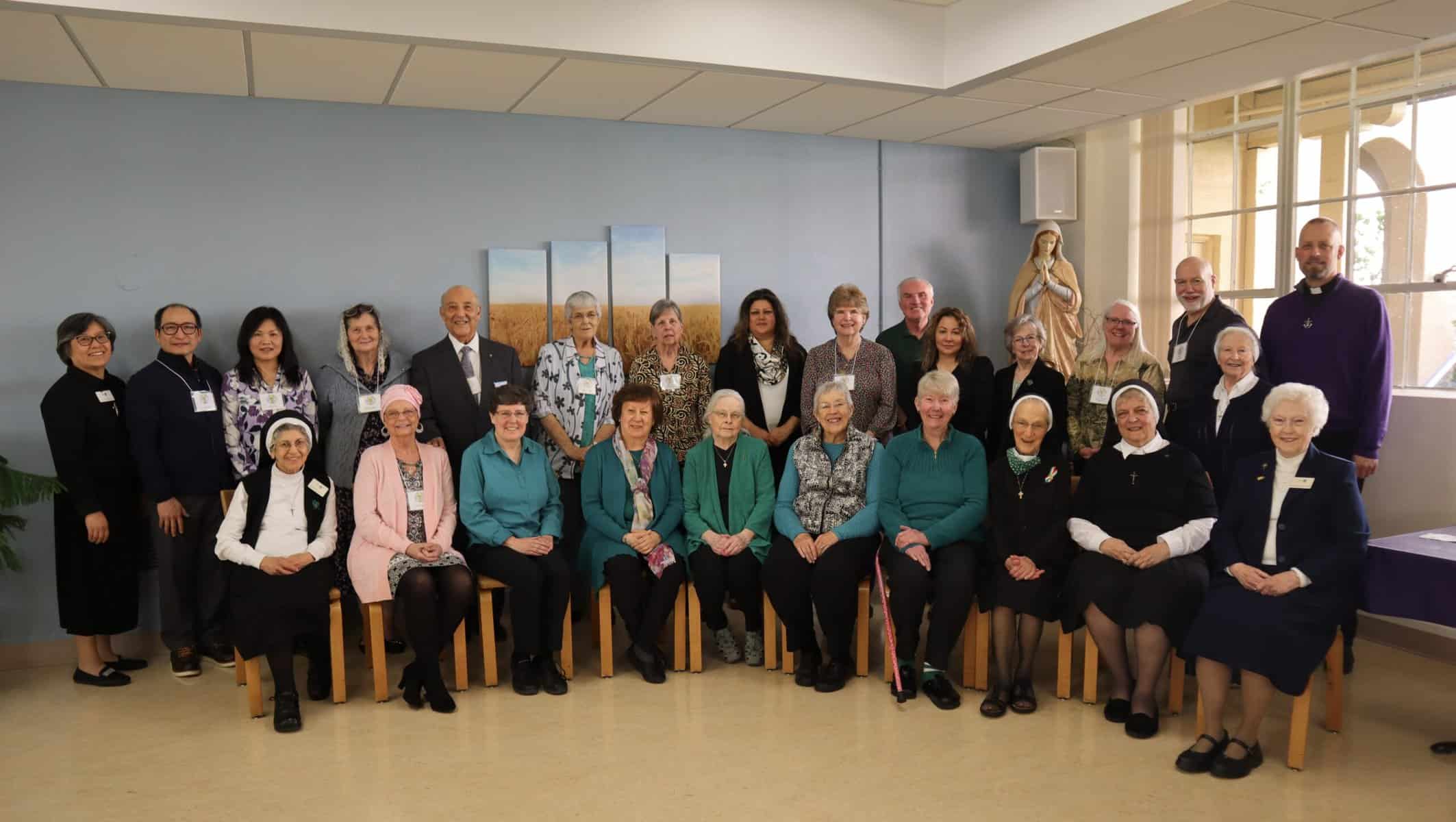SSMO Associates gather for a group photo at the Motherhouse