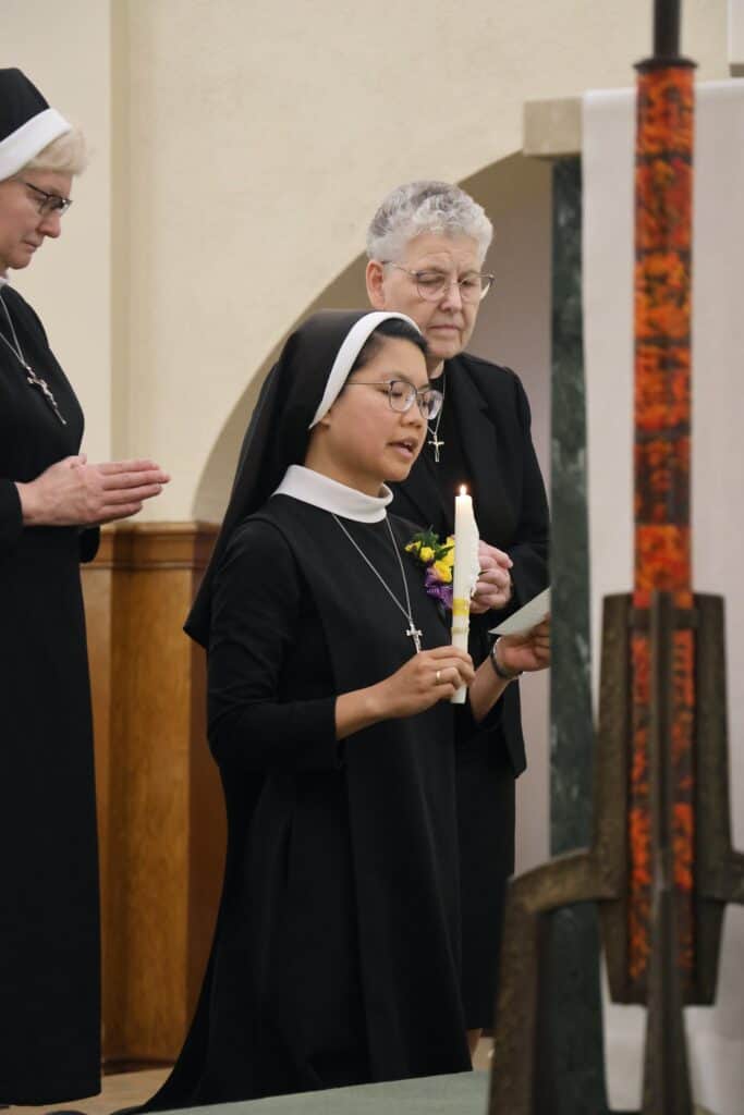 Sr. Thanh Pham professing vows