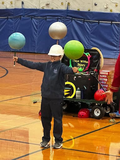 Science Themed School Assembly Photo 1