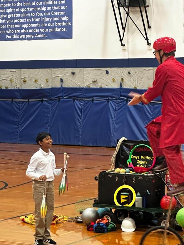 Science Themed School Assembly Photo 4