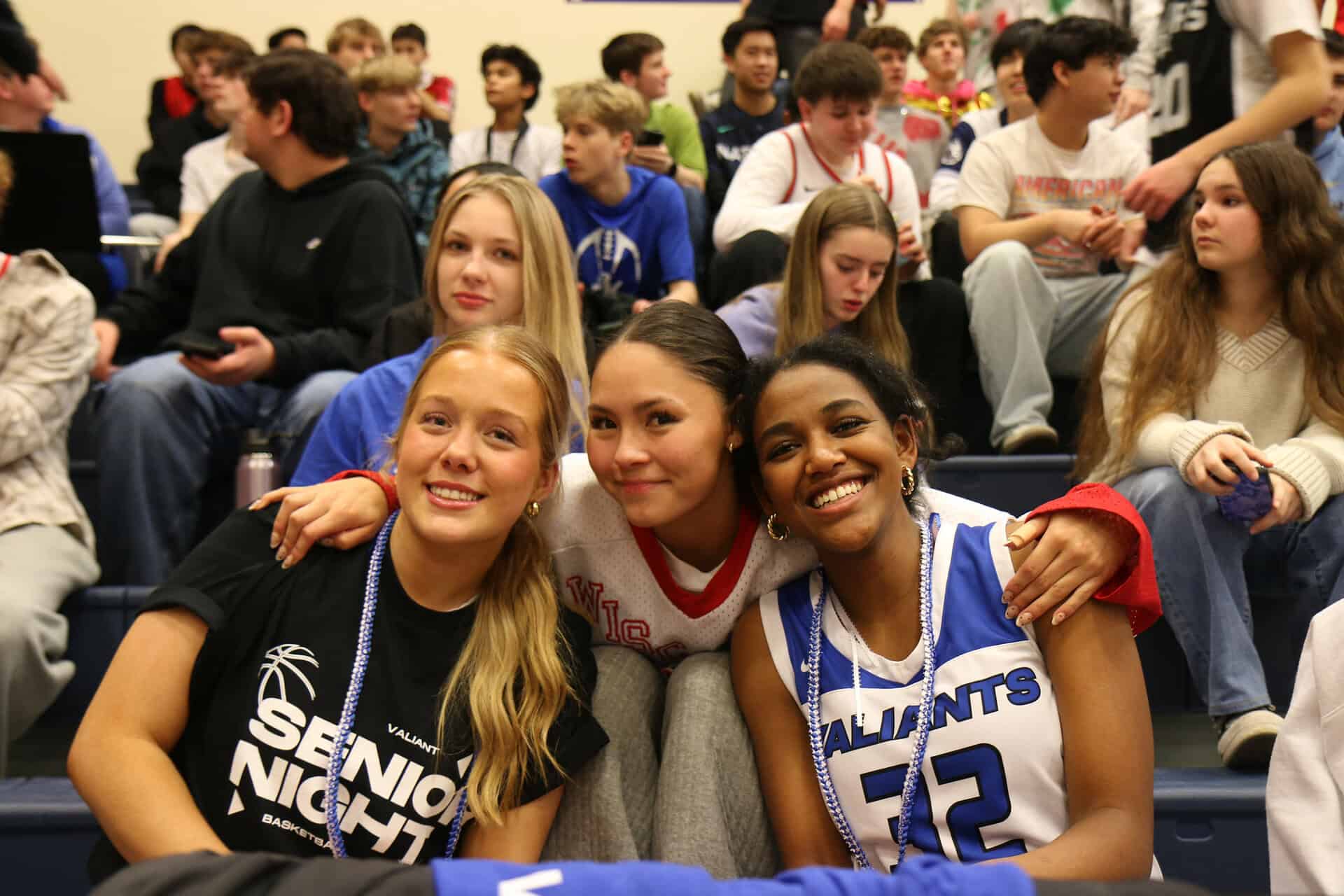 Young alumni enjoy basketball game