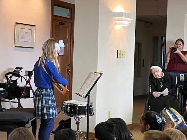 ES musicians perform for sisters