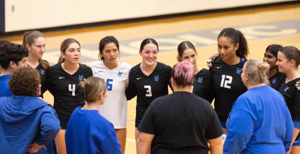 VCHS Volleyball in state playoffs