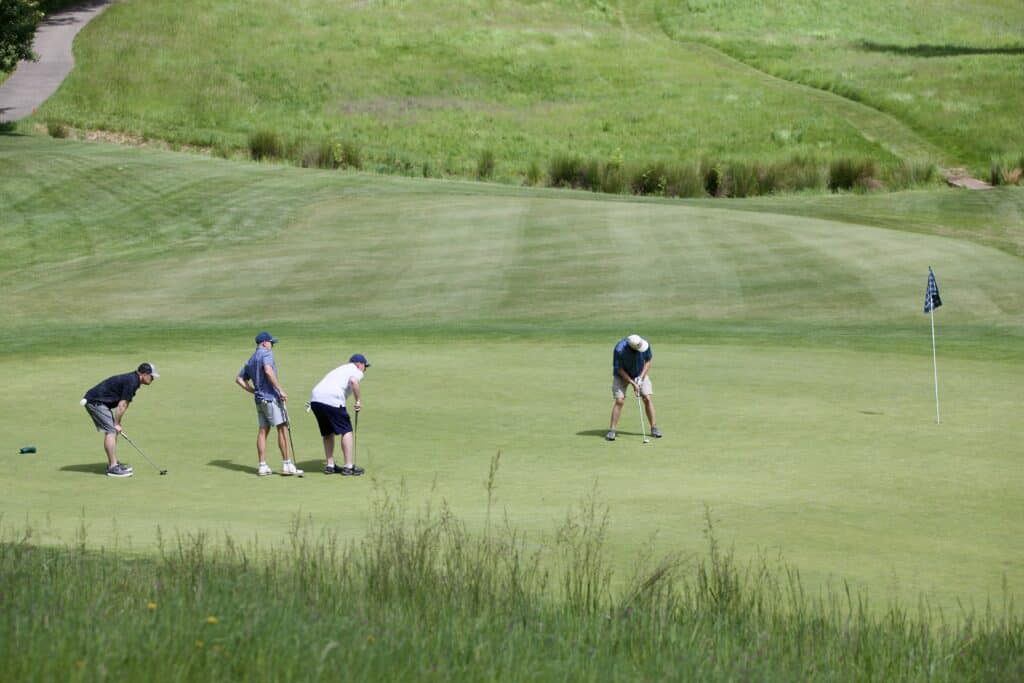 Leaning into the putt