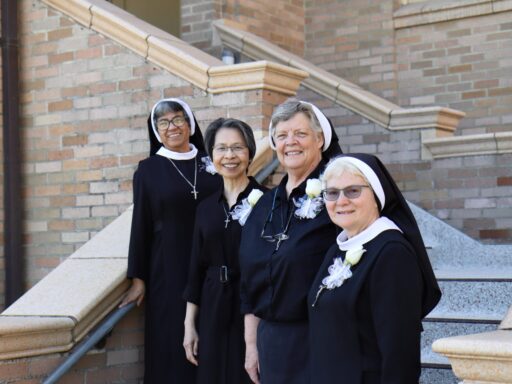SSMO Leadership Team on front steps